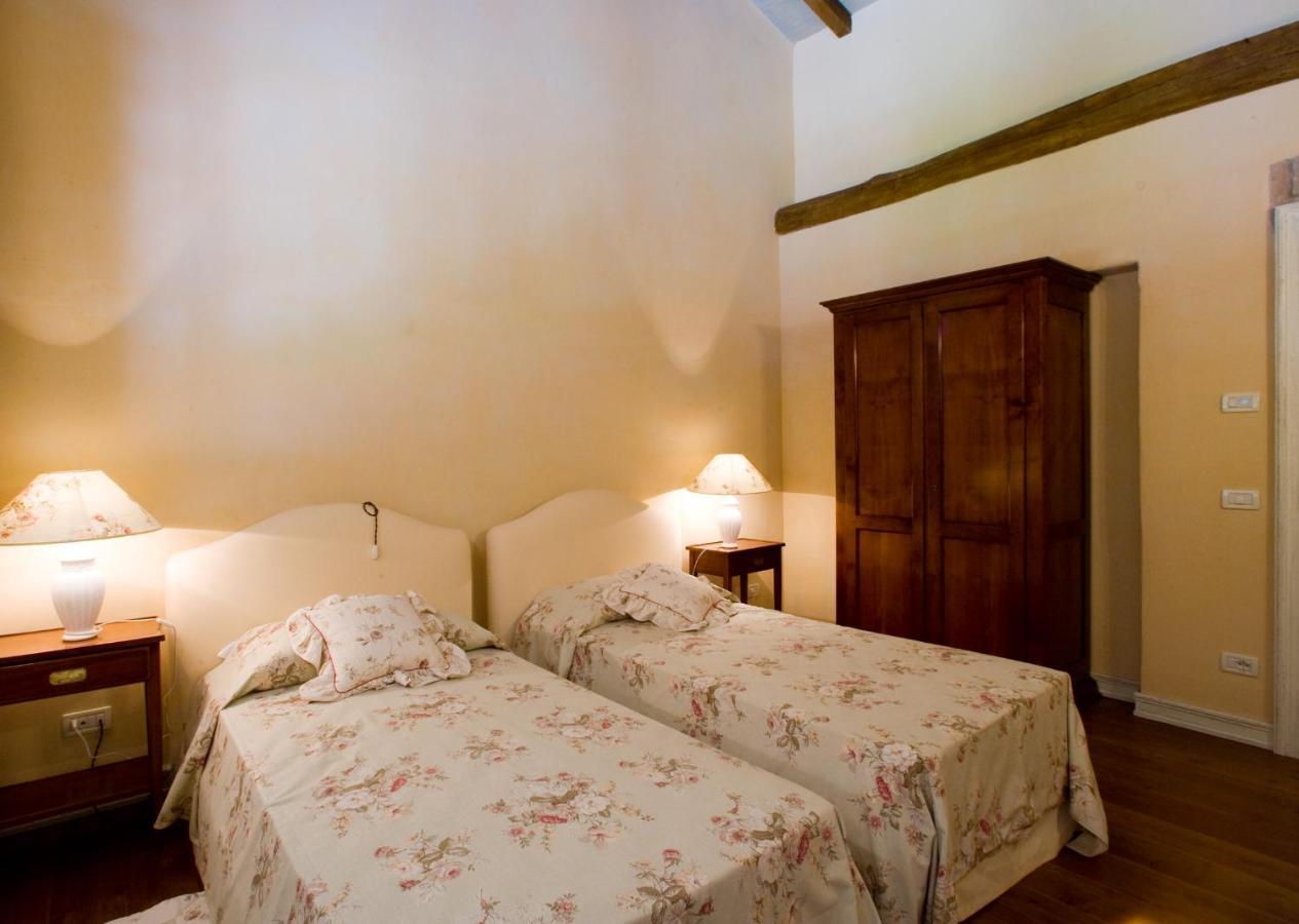 Hospitale I Mori Bed and Breakfast Asola Buitenkant foto