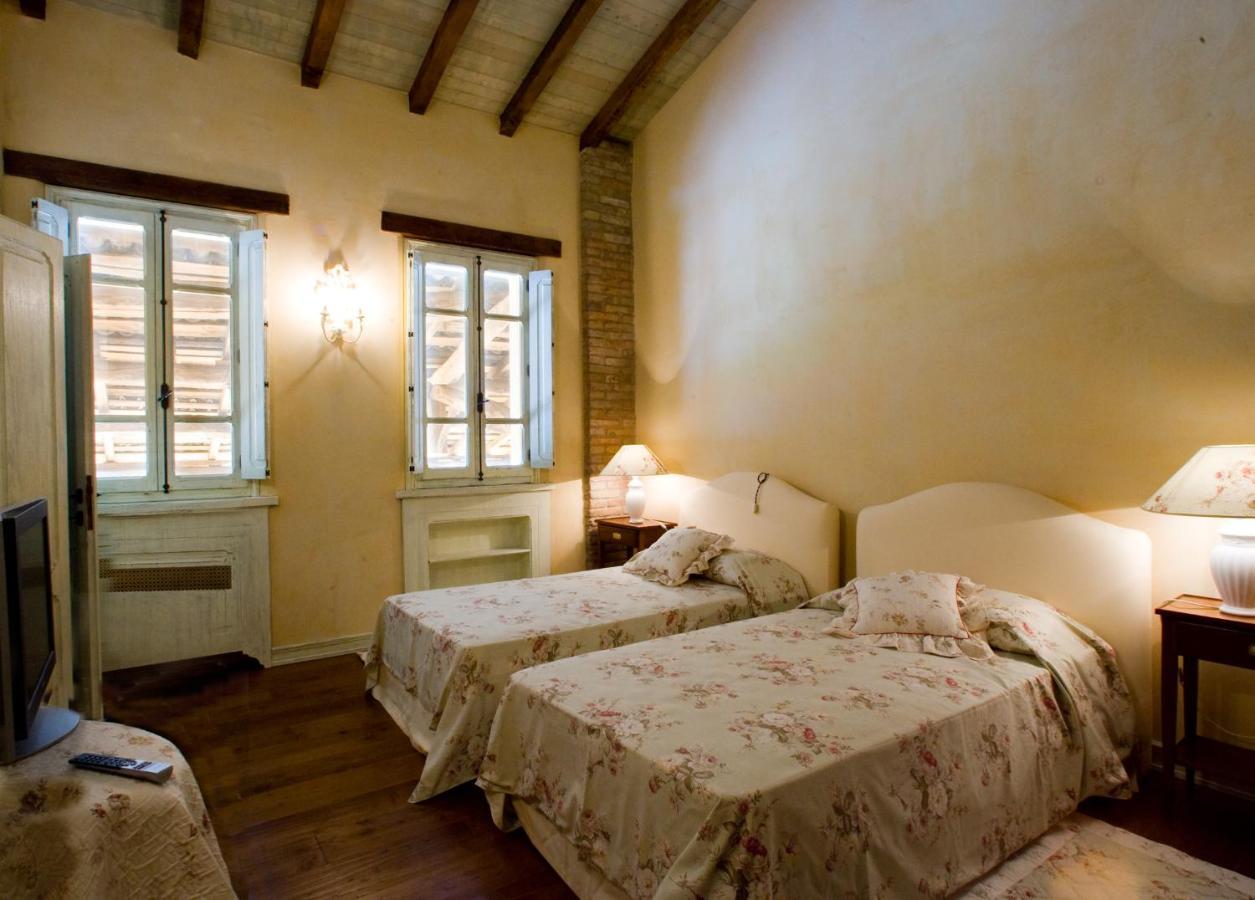 Hospitale I Mori Bed and Breakfast Asola Buitenkant foto