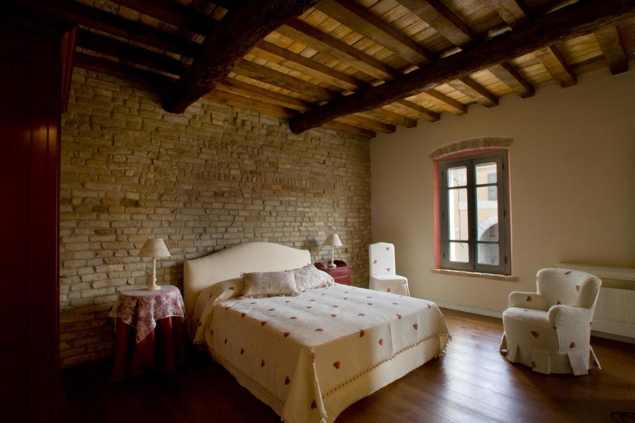 Hospitale I Mori Bed and Breakfast Asola Buitenkant foto